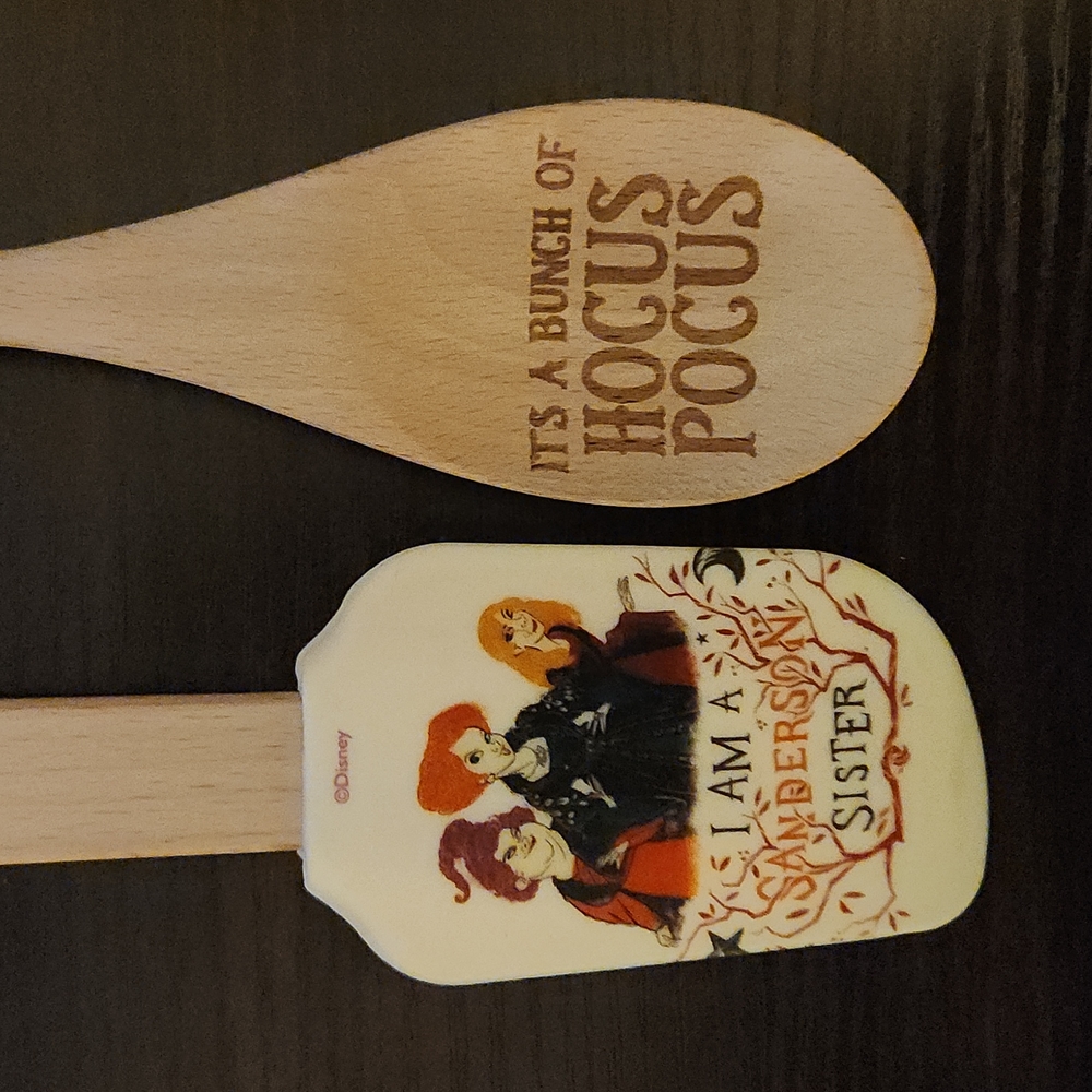 Disney Hocus Pocus Silicone Spatula & Wooden Spoon Set